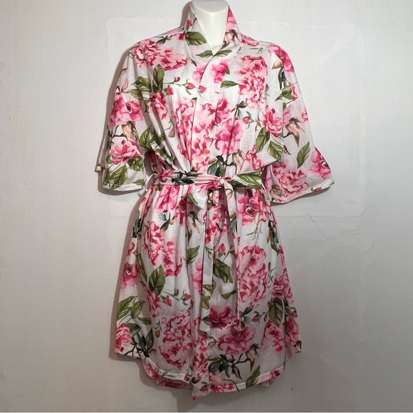 Show me your MuMu Brie Robe Garden of Blooms brides bridesmaids NWOT - Picture 2 of 5